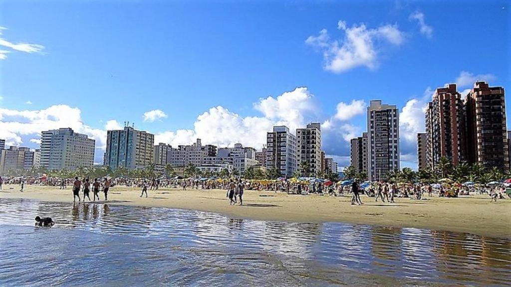 Hospedagem Primeira Quadra Da Praia Πράια Γκράντε Εξωτερικό φωτογραφία
